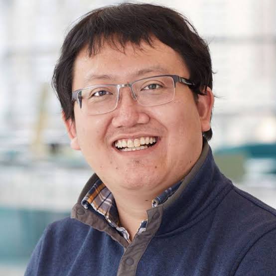 Junyue Cao