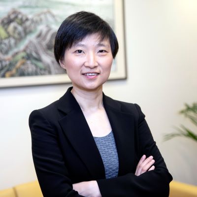 Xiaowei Zhuang headshot